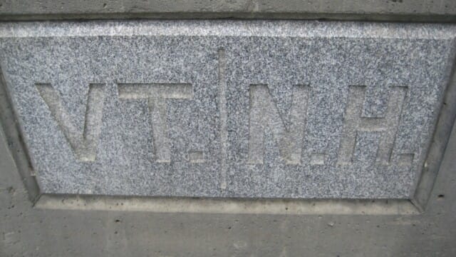 Nicest state boundary sign on the trail