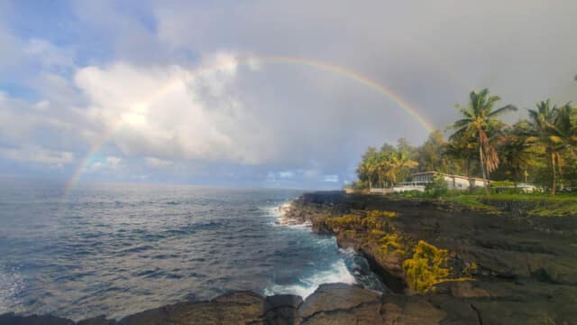 Morning showers bring morning rainbows!